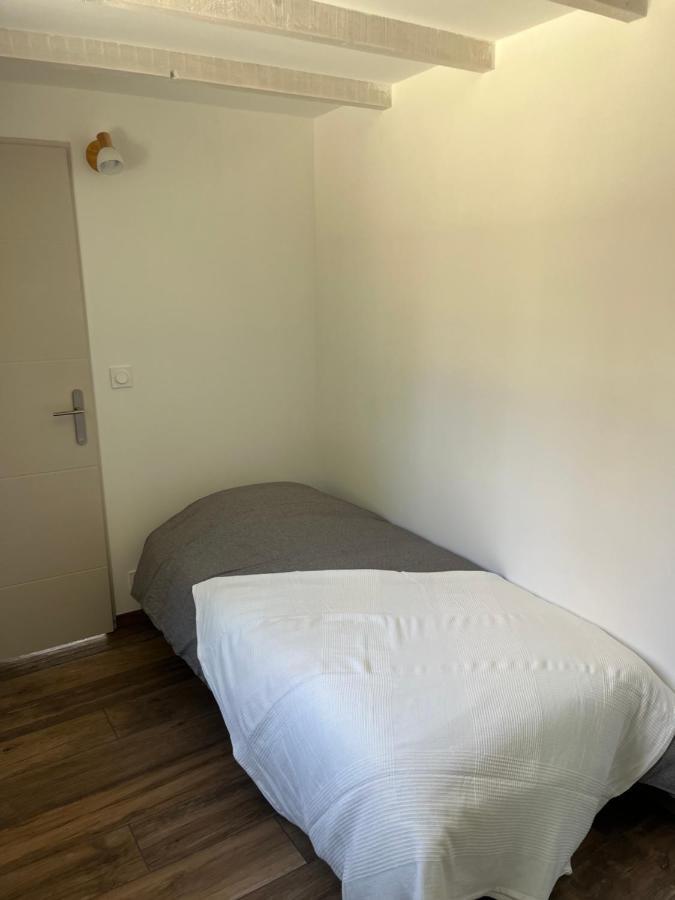 Maisonnette Avec Petite Foret Valréas Εξωτερικό φωτογραφία