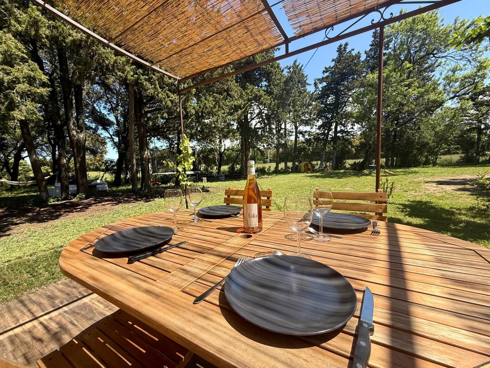 Maisonnette Avec Petite Foret Valréas Εξωτερικό φωτογραφία